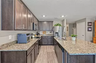 8951 Southern Charm Cir, Brooksville, FL 34613 - Photo 11