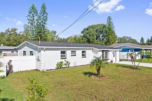 310 Country Club Dr, Oldsmar, FL 34677 - Photo 35