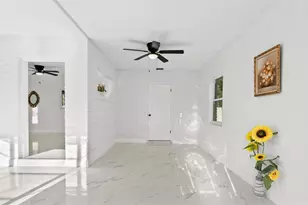 310 Country Club Dr, Oldsmar, FL 34677 - Photo 7