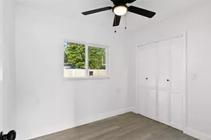 310 Country Club Dr, Oldsmar, FL 34677 - Photo 19