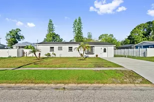 310 Country Club Dr, Oldsmar, FL 34677 - Photo 29