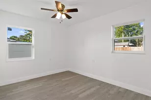 310 Country Club Dr, Oldsmar, FL 34677 - Photo 21