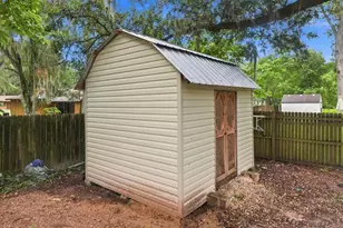 20015 Ruth St, Brooksville, FL 34601 - Photo 27