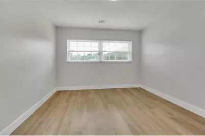 5627 Oakland Drive, Tampa, FL 33617 - Photo 39