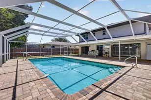 2178 Marquita Dr, Dunedin, FL 34698 - Photo 3