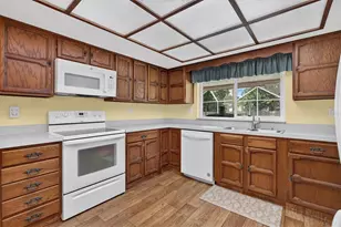 2178 Marquita Dr, Dunedin, FL 34698 - Photo 13