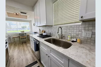 421 Virginia Avenue, Madeira Beach, FL 33708 - Photo 11