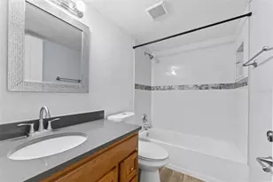 4611 W North B St, Tampa, FL 33609 - Photo 13