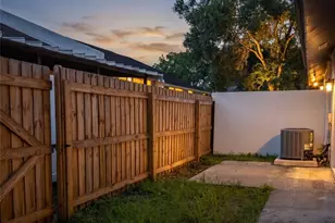 11411 Midfield Way, Tampa, FL 33624 - Photo 17