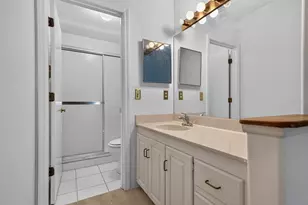 5100 Burchette Rd, Tampa, FL 33647 - Photo 19
