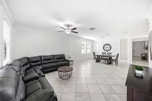 11706 Sunburst Marble Rd, Riverview, FL 33579 - Photo 5