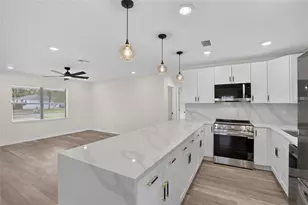 1006 Saxon Ct, Brandon, FL 33510 - Photo 17