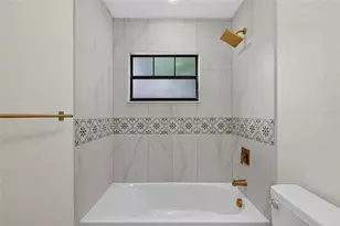 1006 Saxon Ct, Brandon, FL 33510 - Photo 41