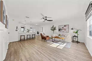 11917 Congressional Dr, Tampa, FL 33626 - Photo 3
