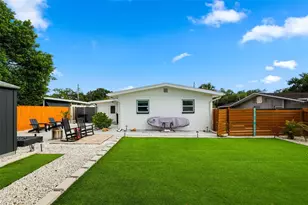 626 Laura Ln, Dunedin, FL 34698 - Photo 41
