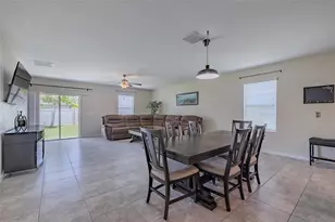 16712 Myrtle Sand Dr, Wimauma, FL 33598 - Photo 13