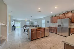 16712 Myrtle Sand Dr, Wimauma, FL 33598 - Photo 11