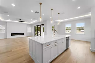 4719 W Wyoming Ave, Tampa, FL 33616 - Photo 9