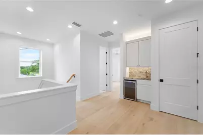 4719 W Wyoming Avenue, Tampa, FL 33616 - Photo 27