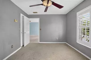 1101 27th Ave S, Saint Petersburg, FL 33705 - Photo 17
