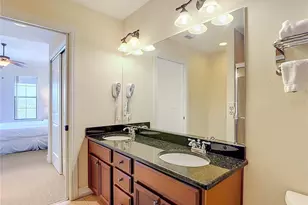 13941 Clubhouse Dr, Tampa, FL 33618 - Photo 27