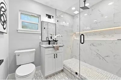 135 24th Avenue SE, Saint Petersburg, FL 33705 - Photo 25