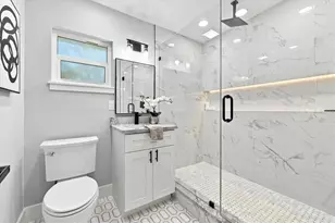 135 24th Ave SE, Saint Petersburg, FL 33705 - Photo 25
