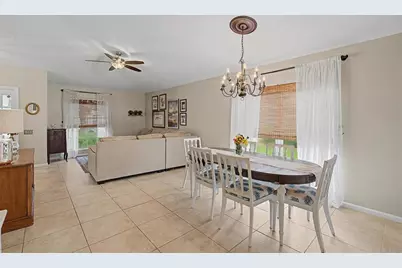 2022 Samantha Lane, Valrico, FL 33594 - Photo 15