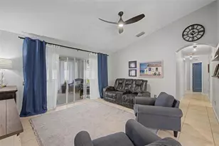 2022 Samantha Ln, Valrico, FL 33594 - Photo 27