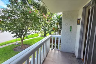 1001 Pearce Dr, Clearwater, FL 33764 - Photo 13