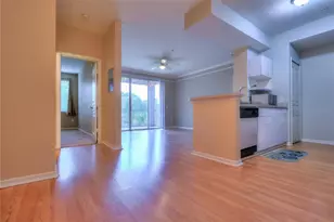 17102 Carrington Park Dr, Tampa, FL 33647 - Photo 5