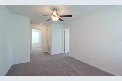10069 Branching Ship Trace, Wesley Chapel, FL 33545 - Photo 15