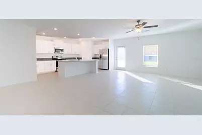 10069 Branching Ship Trace, Wesley Chapel, FL 33545 - Photo 5