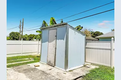 1126 15th Avenue SW, Vero Beach, FL 32962 - Photo 31