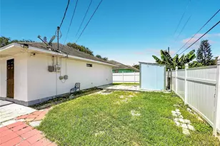1126 15th Ave SW, Vero Beach, FL 32962 - Photo 29