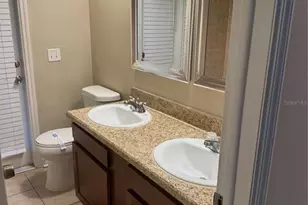 2537 Arborwood Dr, Valrico, FL 33596 - Photo 11