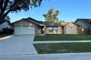 2537 Arborwood Dr, Valrico, FL 33596 - Photo 1