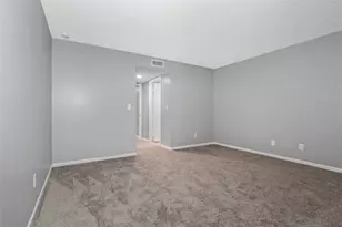 6338 Newtown Cir, Tampa, FL 33615 - Photo 35
