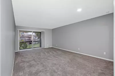 6338 Newtown Circle #38B4, Tampa, FL 33615 - Photo 11