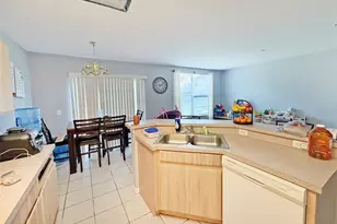 6225 Olivedale Dr, Riverview, FL 33578 - Photo 3