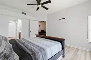 3082 Landmark Blvd, Palm Harbor, FL 34684 - Photo 9