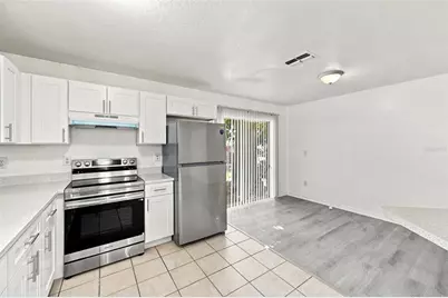 980 13th Avenue S, Saint Petersburg, FL 33705 - Photo 9