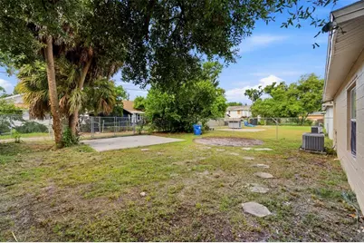980 13th Avenue S, Saint Petersburg, FL 33705 - Photo 23