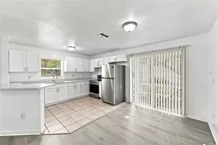 980 13th Ave S, Saint Petersburg, FL 33705 - Photo 7
