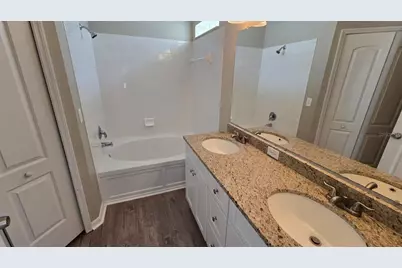 32440 Spring Corral Court, Wesley Chapel, FL 33545 - Photo 7