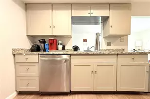 3408 Oak Trail Ct, Tampa, FL 33614 - Photo 21