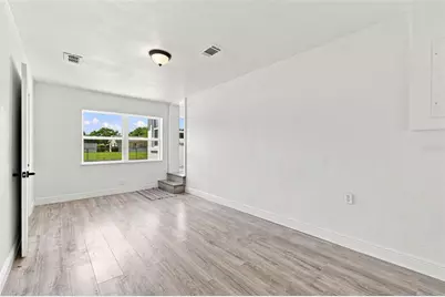 38947 5th Avenue, Zephyrhills, FL 33542 - Photo 13