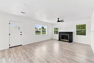 38947 5th Ave, Zephyrhills, FL 33542 - Photo 5