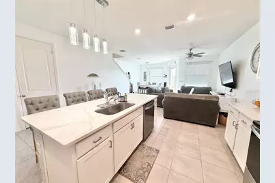 11287 Cay Spruce Way, San Antonio, FL 33576 - Photo 9