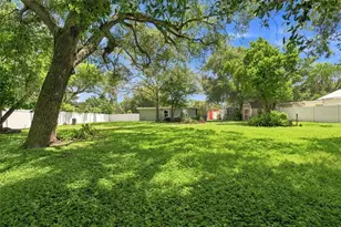 3426 Riverview Dr, Tampa, FL 33604 - Photo 39